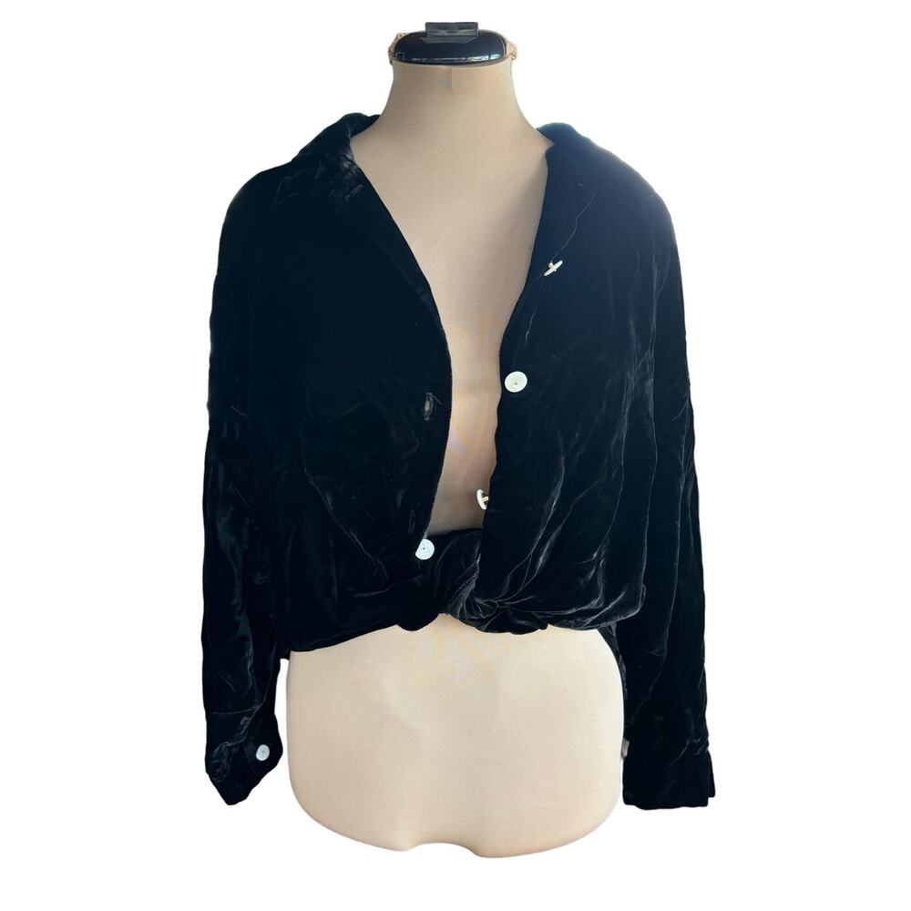 Black Velvet Button-down Shirt/Jacket Sz. XL - Goth, Whimsigoth, Practical Magic